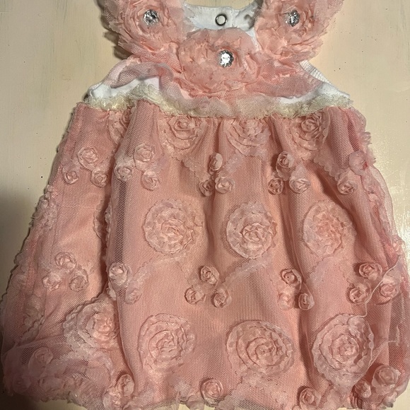 Boutique Romper - Picture 2 of 3